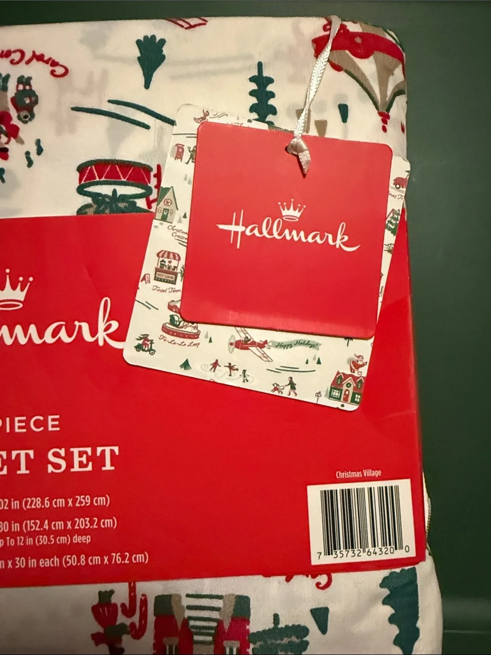 Hallmark 4-piece Queen Christmas Village Sheet Set